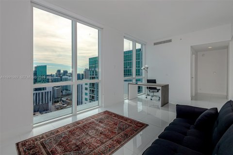 Condominio en venta en Miami, Florida, 3 dormitorios, 280.56 m2 № 2056758 - foto 23