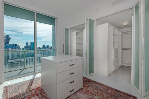 Condominio en venta en Miami, Florida, 3 dormitorios, 280.56 m2 № 2056758 - foto 21