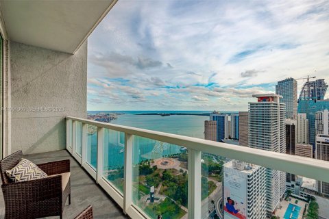 Condominio en venta en Miami, Florida, 3 dormitorios, 280.56 m2 № 2056758 - foto 5