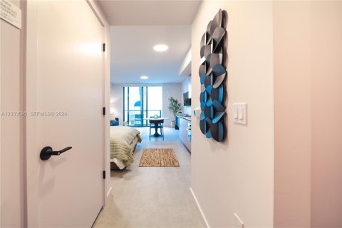 Copropriété à louer à Miami, Floride: 38.28 m2 № 2087799 - photo 10