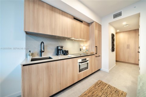 Copropriété à louer à Miami, Floride: 38.28 m2 № 2087799 - photo 13