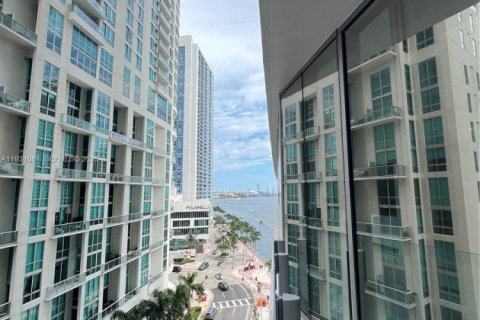 Снять в аренду кондоминиум в Майами, Флорида 1 спальня, 79.25м2, № 1989619 - фото 23