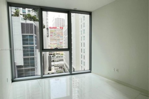 Снять в аренду кондоминиум в Майами, Флорида 1 спальня, 79.25м2, № 1989619 - фото 12