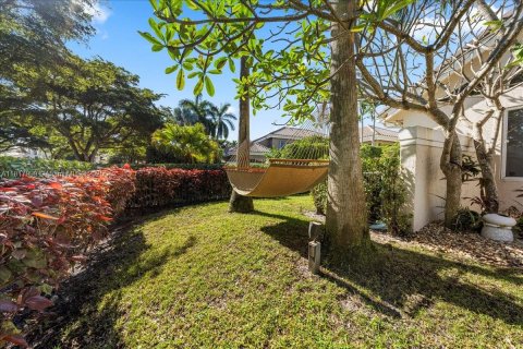 Купить виллу или дом в Бока-Ратон, Флорида 5 спален, 377.09м2, № 1957930 - фото 21