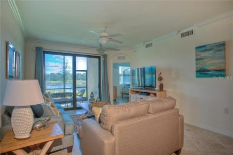 Condominio en alquiler en Lakewood Ranch, Florida, 2 dormitorios, 123.1 m2 № 1018455 - foto 7