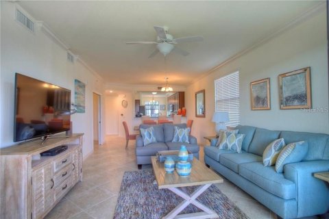 Condominio en alquiler en Lakewood Ranch, Florida, 2 dormitorios, 123.1 m2 № 1018455 - foto 6