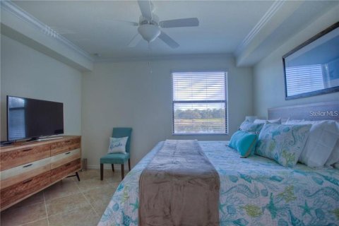 Condominio en alquiler en Lakewood Ranch, Florida, 2 dormitorios, 123.1 m2 № 1018455 - foto 14