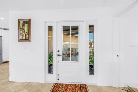 Villa ou maison à vendre à Treasure Island, Floride: 3 chambres, 217.02 m2 № 2220906 - photo 8