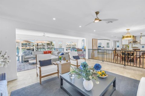 Villa ou maison à vendre à Treasure Island, Floride: 3 chambres, 217.02 m2 № 2220906 - photo 25