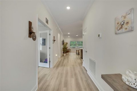 House in Homosassa, Florida 4 bedrooms, 212.37 sq.m. № 2206766 - photo 5