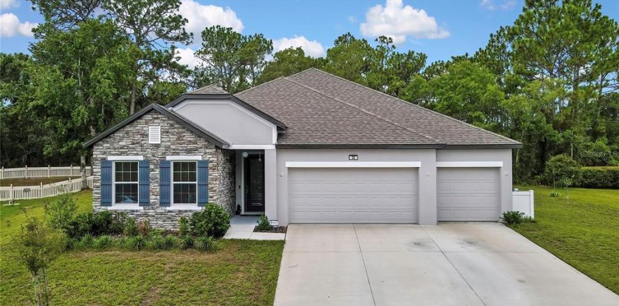 House in Homosassa, Florida 4 bedrooms, 212.37 sq.m. № 2206766