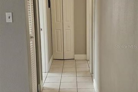Condominio en alquiler en Orlando, Florida, 2 dormitorios, 70.7 m2 № 1778659 - foto 3