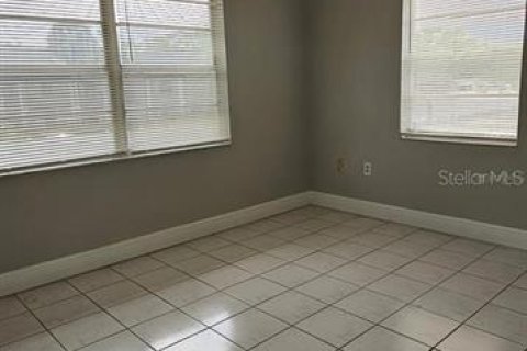 Condominio en alquiler en Orlando, Florida, 2 dormitorios, 70.7 m2 № 1778659 - foto 9