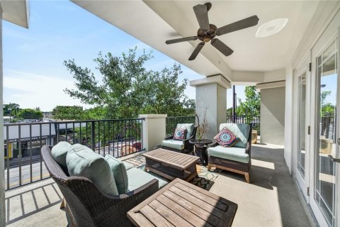Condo in Orlando, Florida, 3 bedrooms  № 2212141 - photo 25