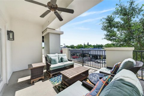 Condo in Orlando, Florida, 3 bedrooms  № 2212141 - photo 24