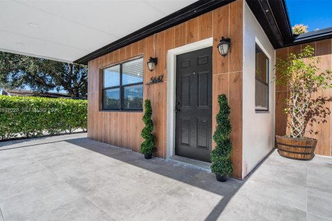 Immobilier commercial à vendre à Hollywood, Floride: 150.59 m2 № 1999037 - photo 22