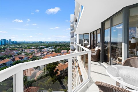 Condominio en venta en Aventura, Florida, 2 dormitorios, 135.64 m2 № 1987727 - foto 17