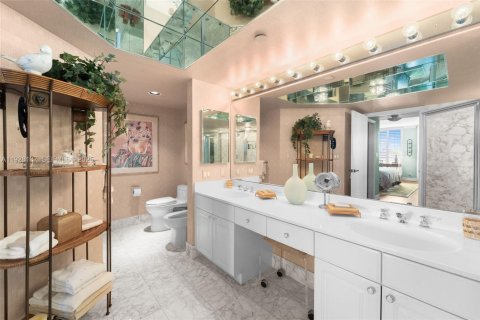 Condominio en venta en Aventura, Florida, 2 dormitorios, 135.64 m2 № 1987727 - foto 10