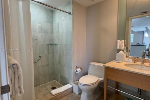 Condominio en venta en Sunny Isles Beach, Florida, 2 dormitorios, 139.07 m2 № 1811513 - foto 21