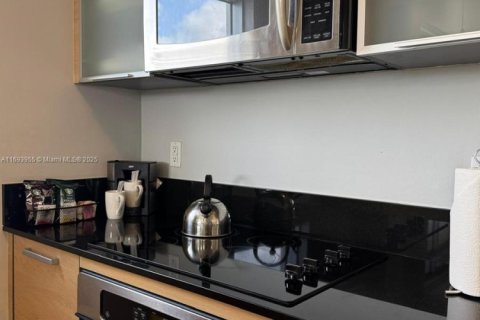 Condominio en venta en Sunny Isles Beach, Florida, 2 dormitorios, 139.07 m2 № 1811513 - foto 19