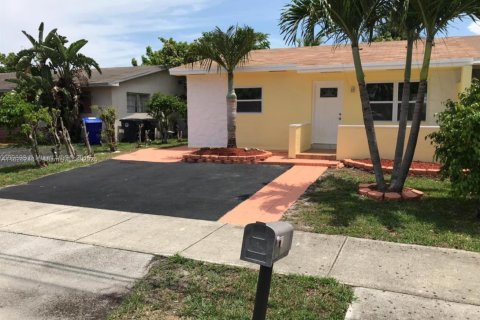 Casa en venta en North Lauderdale, Florida, 2 dormitorios, 92.9 m2 № 1794634 - foto 28