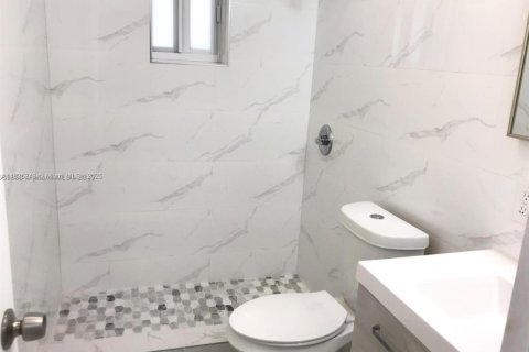 Casa en venta en North Lauderdale, Florida, 2 dormitorios, 92.9 m2 № 1794634 - foto 24