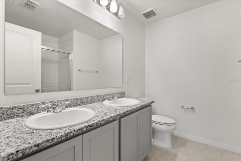 Touwnhouse à vendre à Sanford, Floride: 3 chambres, 137.4 m2 № 2101354 - photo 22