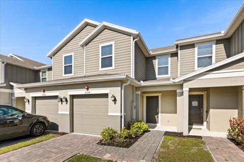 Touwnhouse à LANDINGS AT RIVERBEND TOWNHOMES à Sanford, Floride 3 chambres, 137.4 m2 № 2101354
