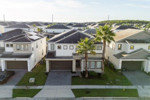 Купить виллу или дом в Киссимми, Флорида 11 комнат, 320.61м2, № 1882937 - фото 2