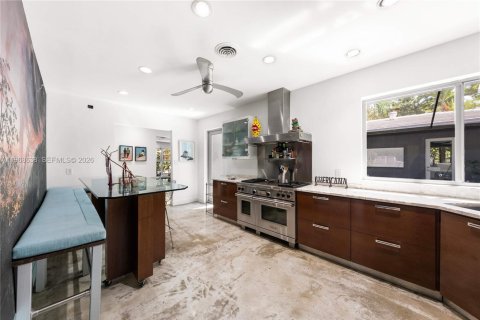 Купить виллу или дом в Майами, Флорида 4 спальни, 317.82м2, № 2033483 - фото 19