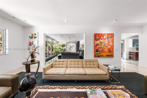 Купить виллу или дом в Майами, Флорида 4 спальни, 317.82м2, № 2033483 - фото 7