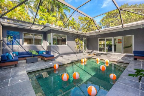Купить виллу или дом в Майами, Флорида 4 спальни, 317.82м2, № 2033483 - фото 14