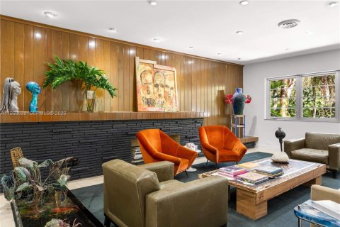 Купить виллу или дом в Майами, Флорида 4 спальни, 317.82м2, № 2033483 - фото 4