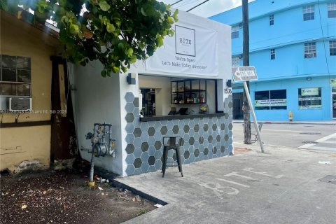 Immobilier commercial à vendre à Miami, Floride № 1958856 - photo 6