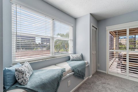 Condo in Jupiter, Florida, 4 bedrooms № 2081674 - photo 30