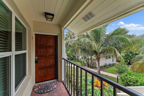Condo in Jupiter, Florida, 4 bedrooms № 2081674 - photo 7