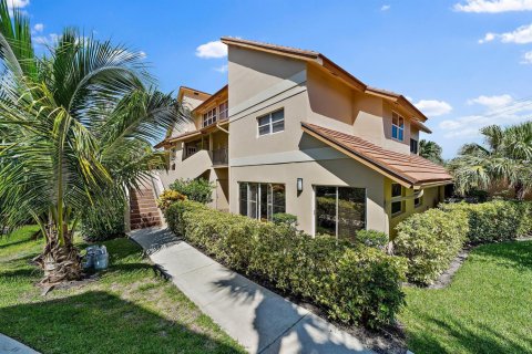 Condo in Jupiter, Florida, 4 bedrooms № 2081674 - photo 3
