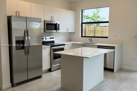 Купить виллу или дом в Майами, Флорида 3 спальни, 128.21м2, № 2006716 - фото 11