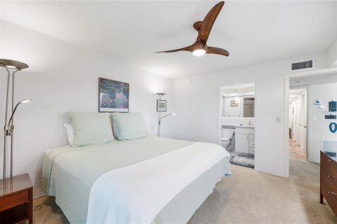 Condominio en alquiler en Holmes Beach, Florida, 2 dormitorios, 99.03 m2 № 1905469 - foto 20