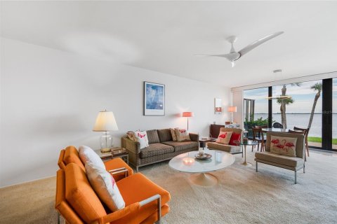 Condominio en alquiler en Holmes Beach, Florida, 2 dormitorios, 99.03 m2 № 1905469 - foto 15