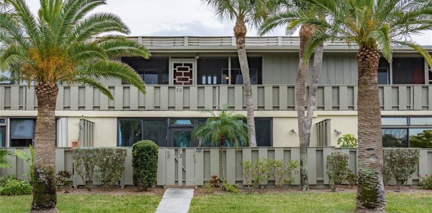 Condominio en Holmes Beach, Florida, 2 dormitorios № 1905469