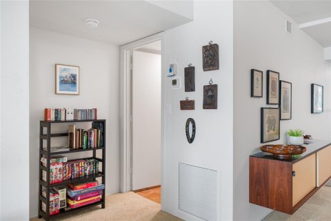 Condominio en alquiler en Holmes Beach, Florida, 2 dormitorios, 99.03 m2 № 1905469 - foto 17