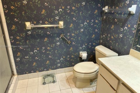 Condominio en venta en South Miami, Florida, 3 dormitorios, 204.38 m2 № 1891962 - foto 22