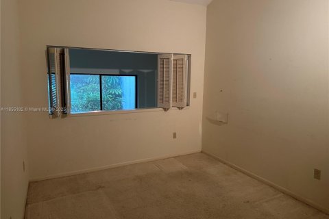 Condominio en venta en South Miami, Florida, 3 dormitorios, 204.38 m2 № 1891962 - foto 23