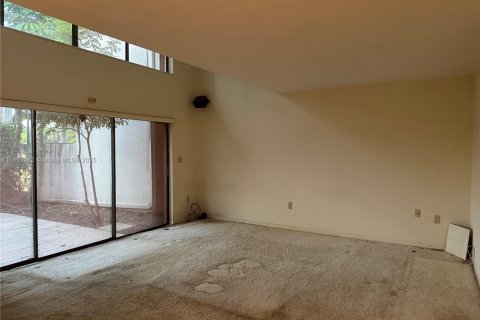 Condominio en venta en South Miami, Florida, 3 dormitorios, 204.38 m2 № 1891962 - foto 7
