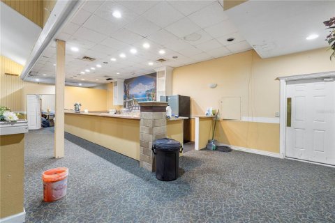 Propiedad comercial en venta en Thonotosassa, Florida, 906.54 m2 № 2149207 - foto 22