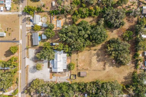 Propiedad comercial en venta en Thonotosassa, Florida, 906.54 m2 № 2149207 - foto 7