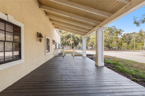 Propiedad comercial en venta en Thonotosassa, Florida, 906.54 m2 № 2149207 - foto 19