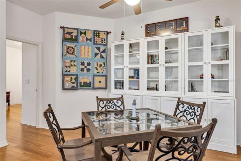 Купить виллу или дом в Таварес, Флорида 14 комнат, 168.99м2, № 2339038 - фото 19