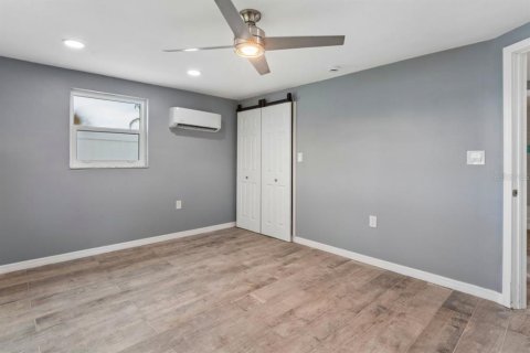 Villa ou maison à vendre à Hudson, Floride: 2 chambres, 124.86 m2 № 2400094 - photo 28
